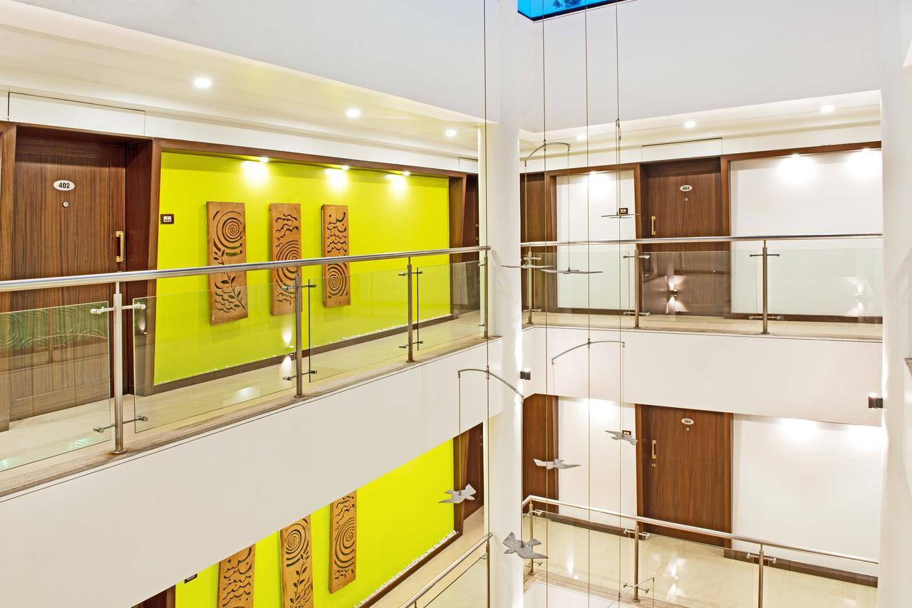 Hotel Mint Montvert, Baner Pune Exterior foto